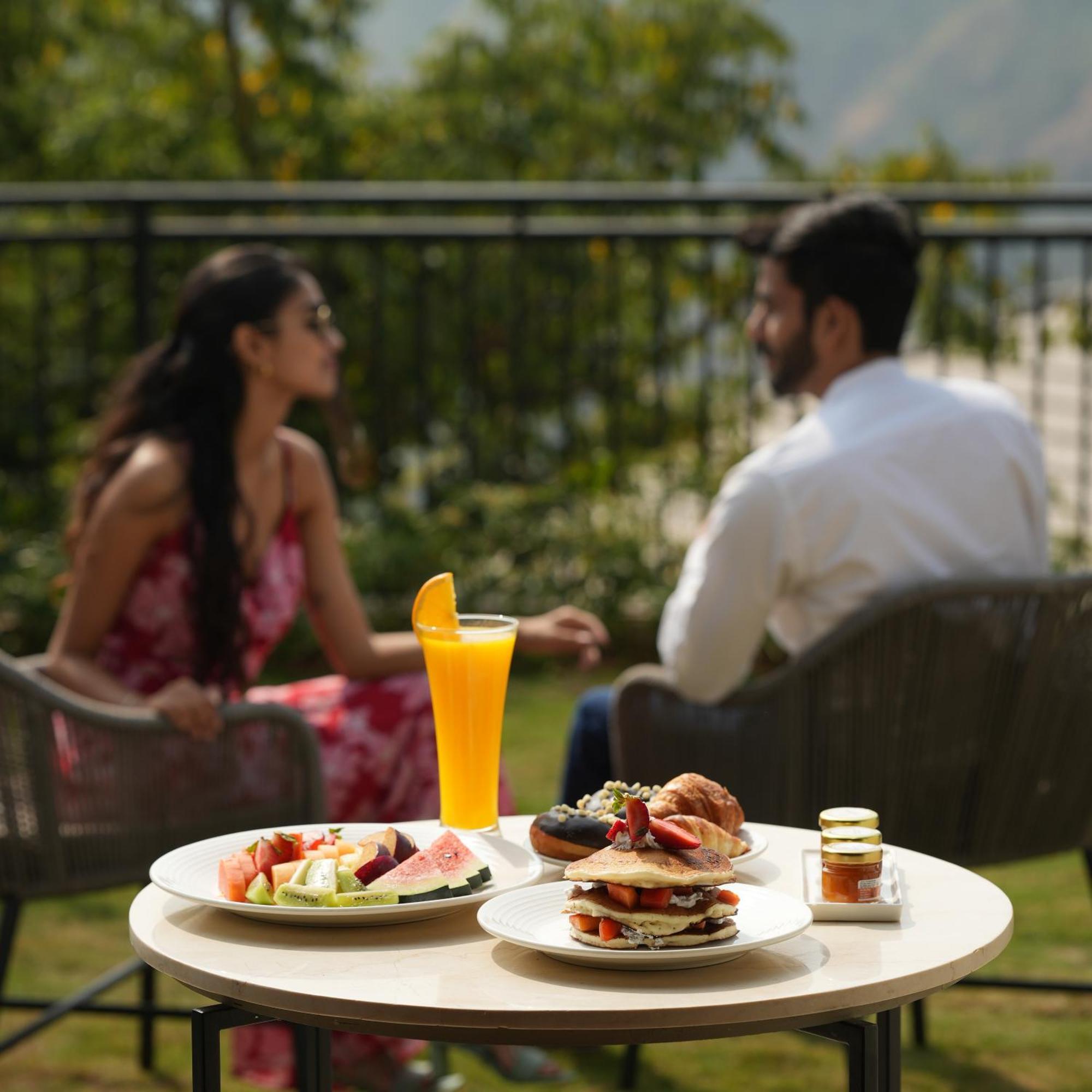Courtyard By Marriott Mahabaleshwar Hotel Екстериор снимка