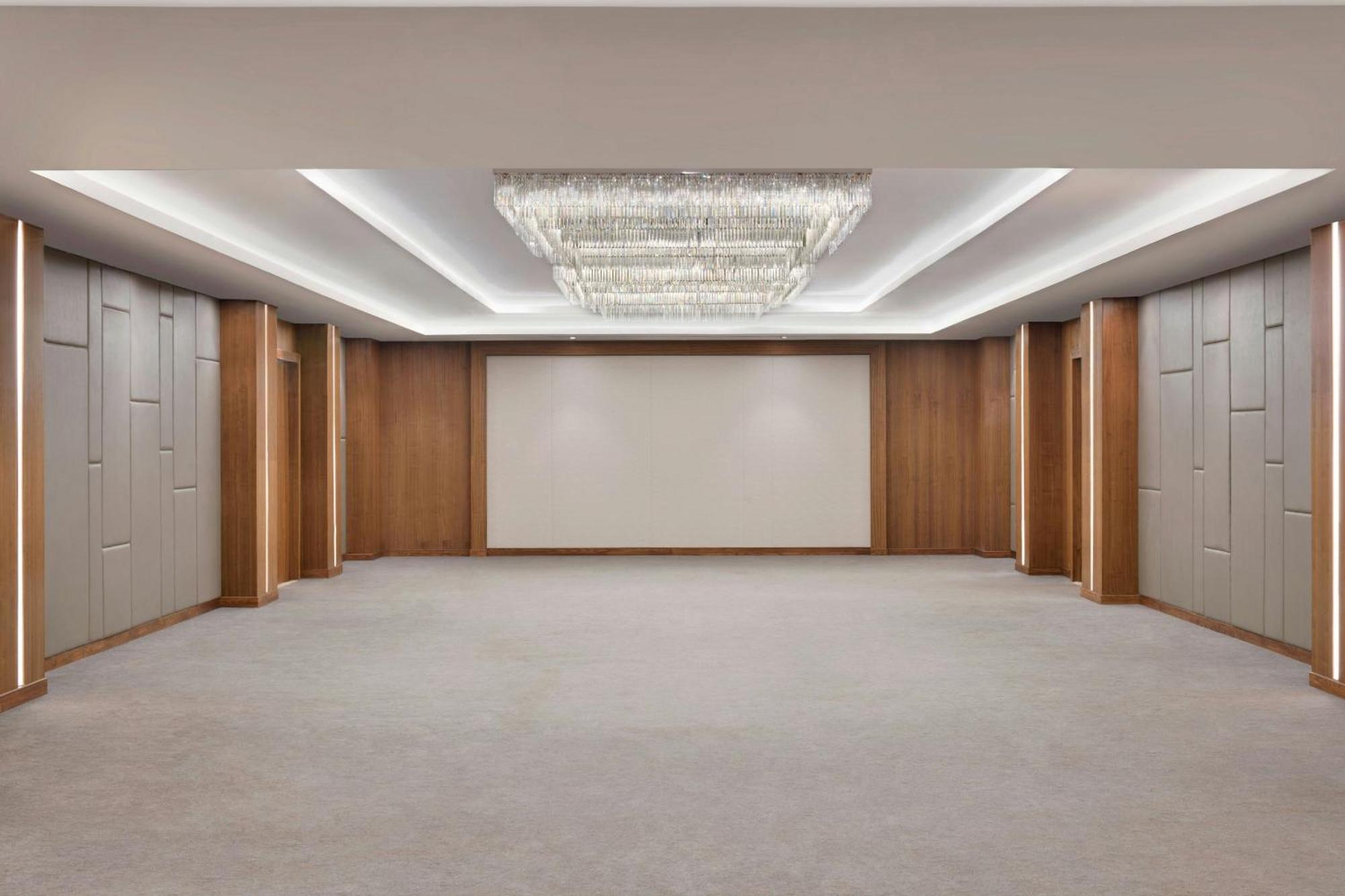 Courtyard By Marriott Mahabaleshwar Hotel Екстериор снимка
