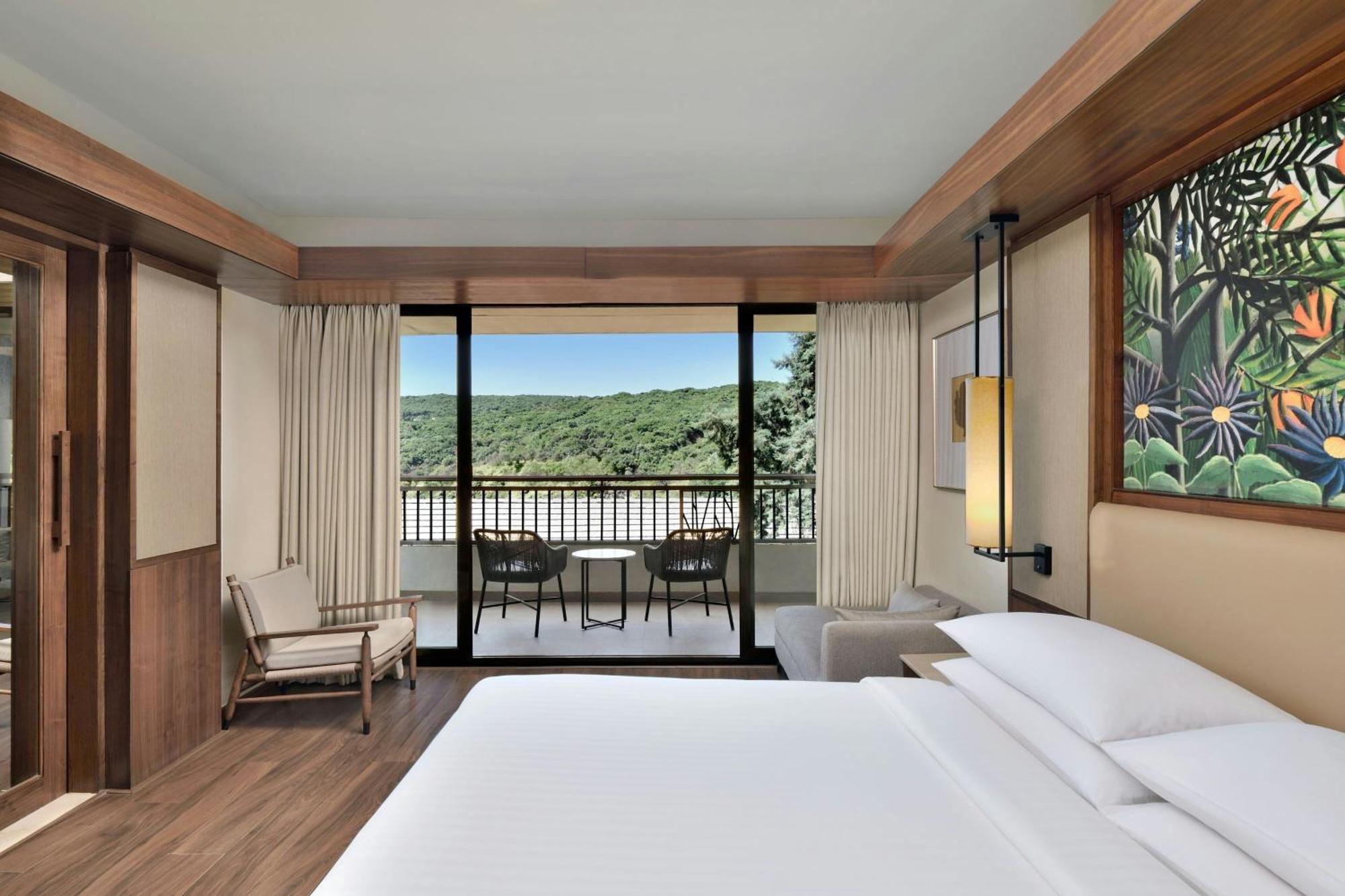 Courtyard By Marriott Mahabaleshwar Hotel Екстериор снимка